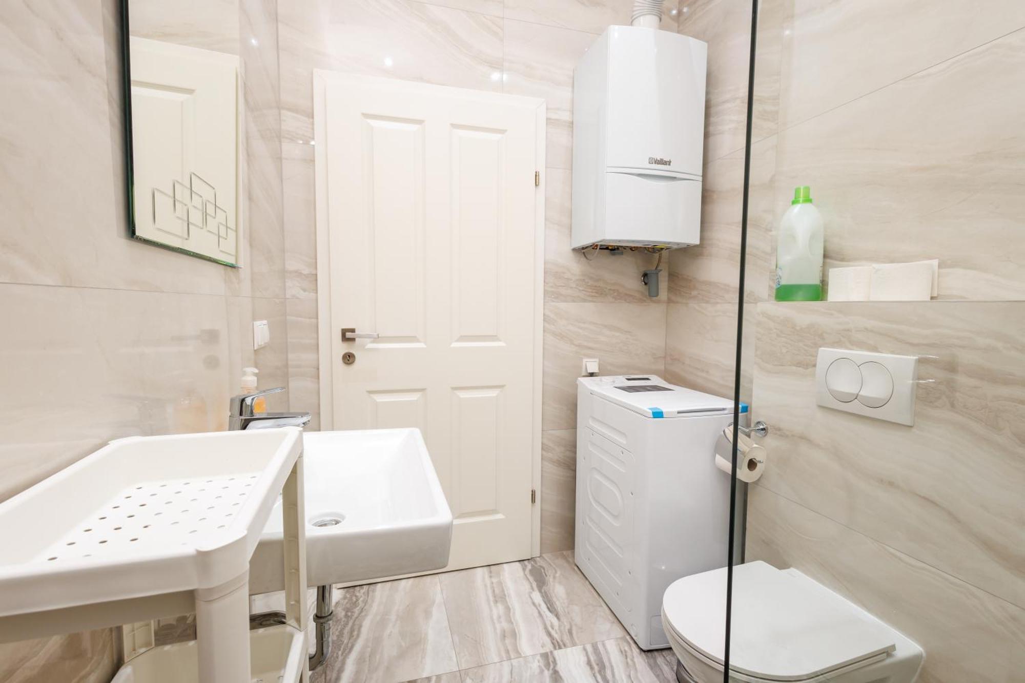 2 Beds Top Apart In Vienna'S Heart Bagian luar foto